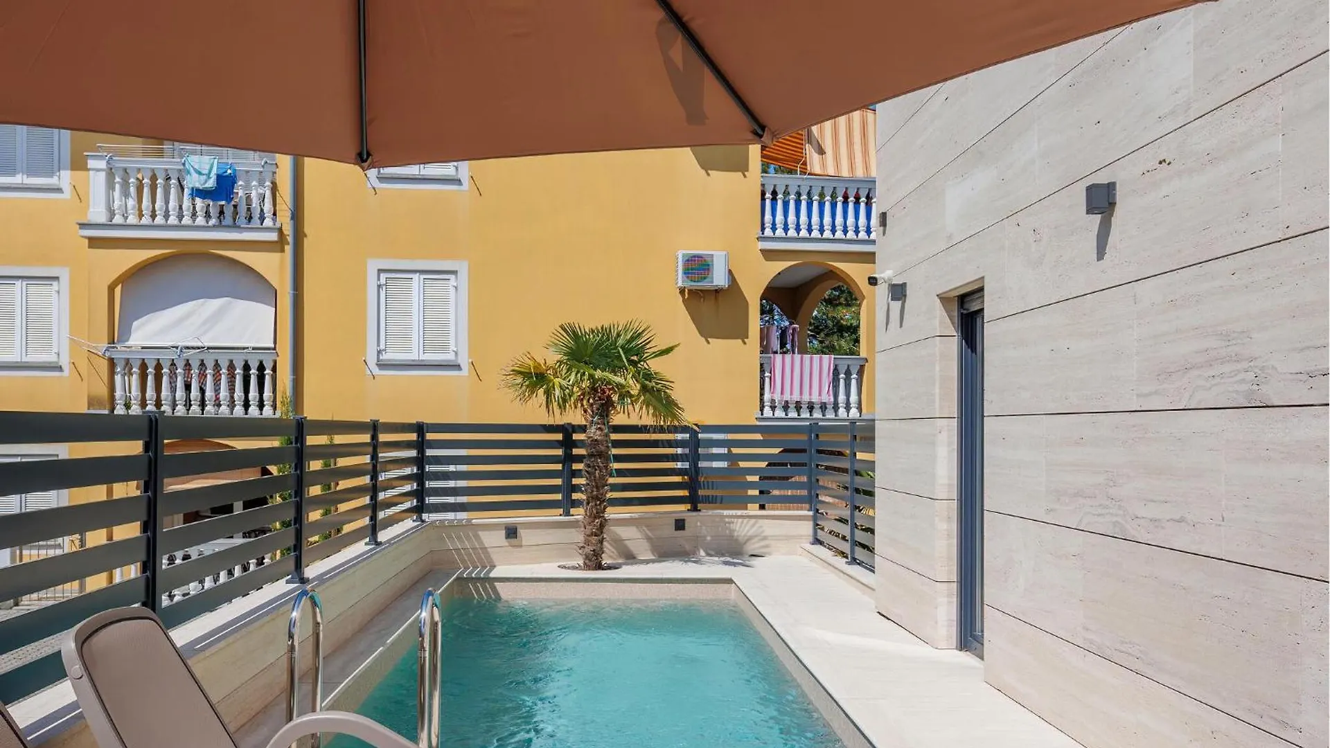 Awesome Apartment In Malinska With Wifi
